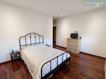 Apartamento T3 para Venda em Arcozelo
