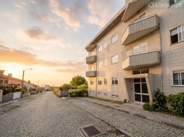 Apartamento T3 para Venda em Arcozelo