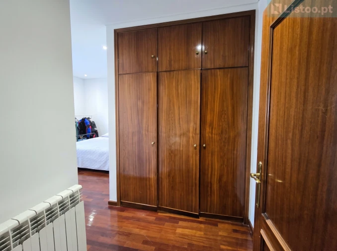 Apartamento T3 para Venda em Arcozelo Foto 5