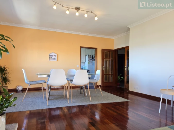 Apartamento T3 para Venda em Arcozelo Foto 12