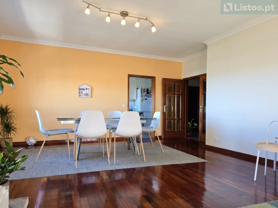 Apartamento T3 para Venda em Arcozelo Foto 12