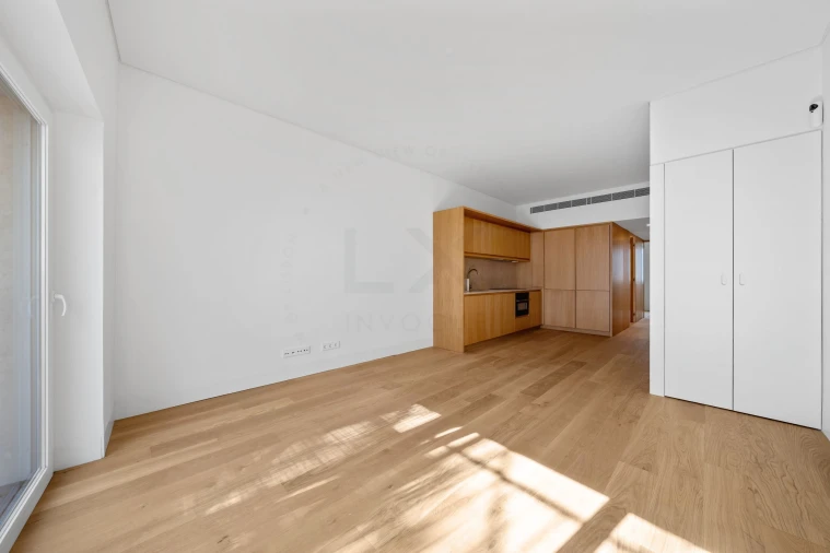 Apartamento T1 para Venda em Santo António Foto 6