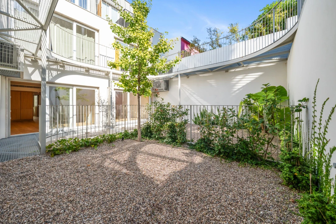 Apartamento T1 para Venda em Santo António Foto 1