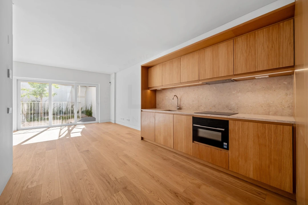 Apartamento T1 para Venda em Santo António Foto 3