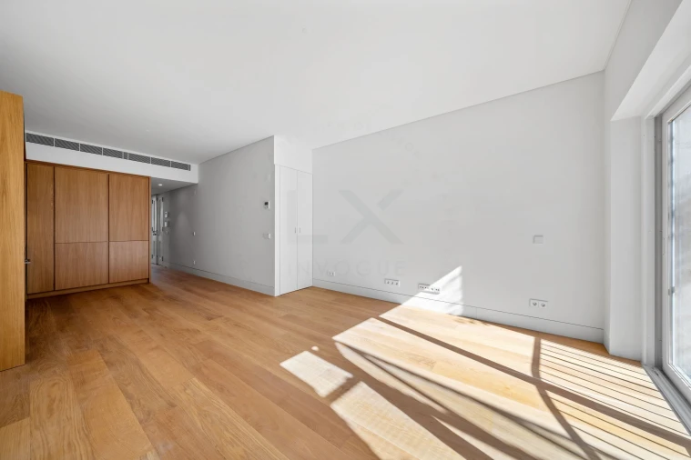 Apartamento T1 para Venda em Santo António Foto 7