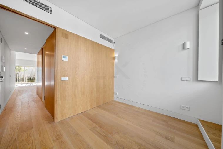 Apartamento T1 para Venda em Santo António Foto 16