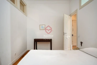 Apartamento T4 para Venda em Algés, Linda-A-Velha e Cruz Quebrada-Dafundo