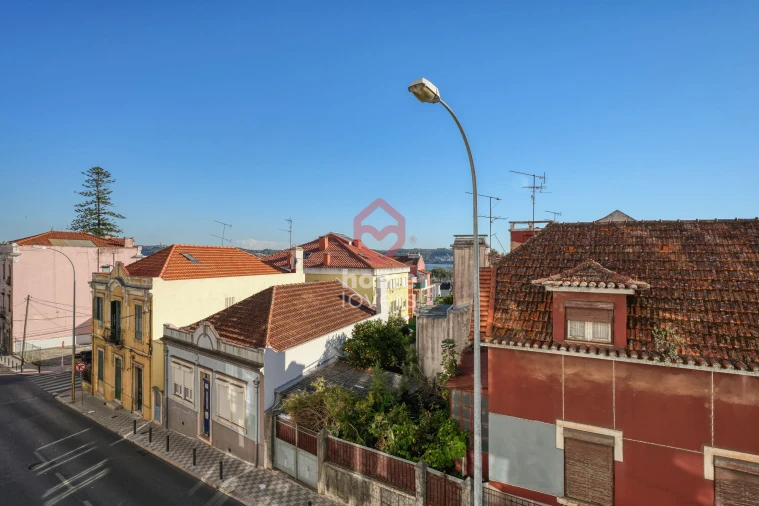 Apartamento T4 para Venda em Algés, Linda-A-Velha e Cruz Quebrada-Dafundo Foto 6