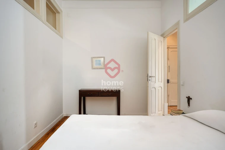 Apartamento T4 para Venda em Algés, Linda-A-Velha e Cruz Quebrada-Dafundo Foto 18