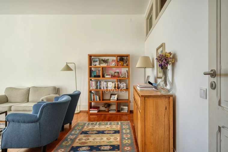 Apartamento T4 para Venda em Algés, Linda-A-Velha e Cruz Quebrada-Dafundo Foto 4