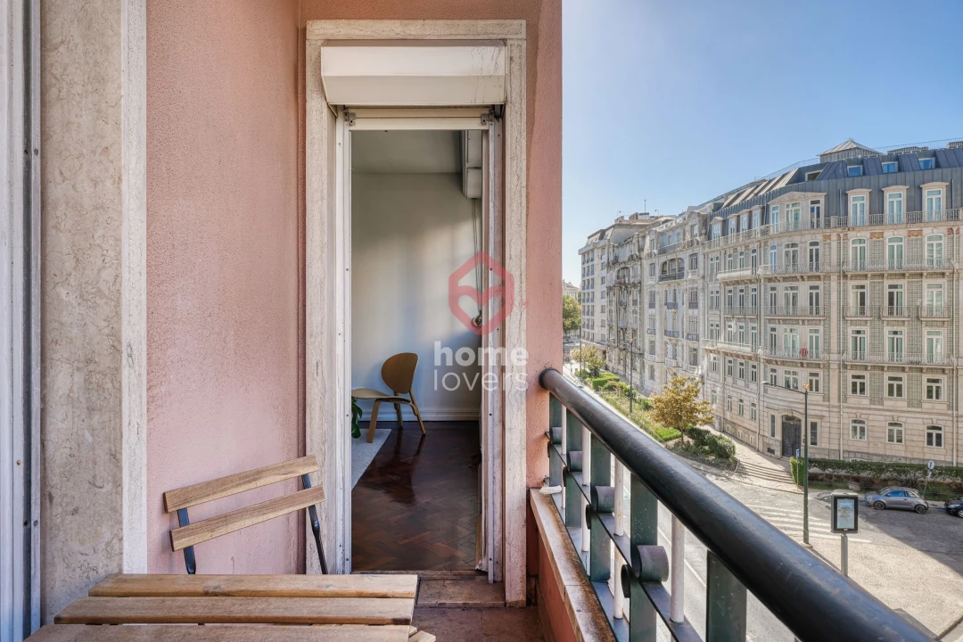 Apartamento T2 para Venda em Santo António Foto 5