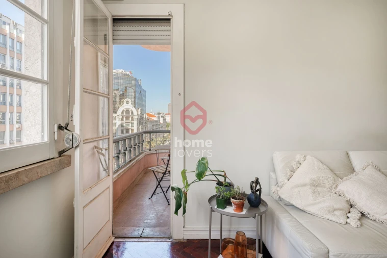 Apartamento T2 para Venda em Santo António Foto 3