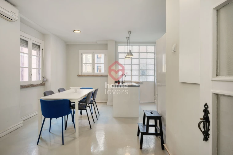 Apartamento T2 para Venda em Santo António Foto 9