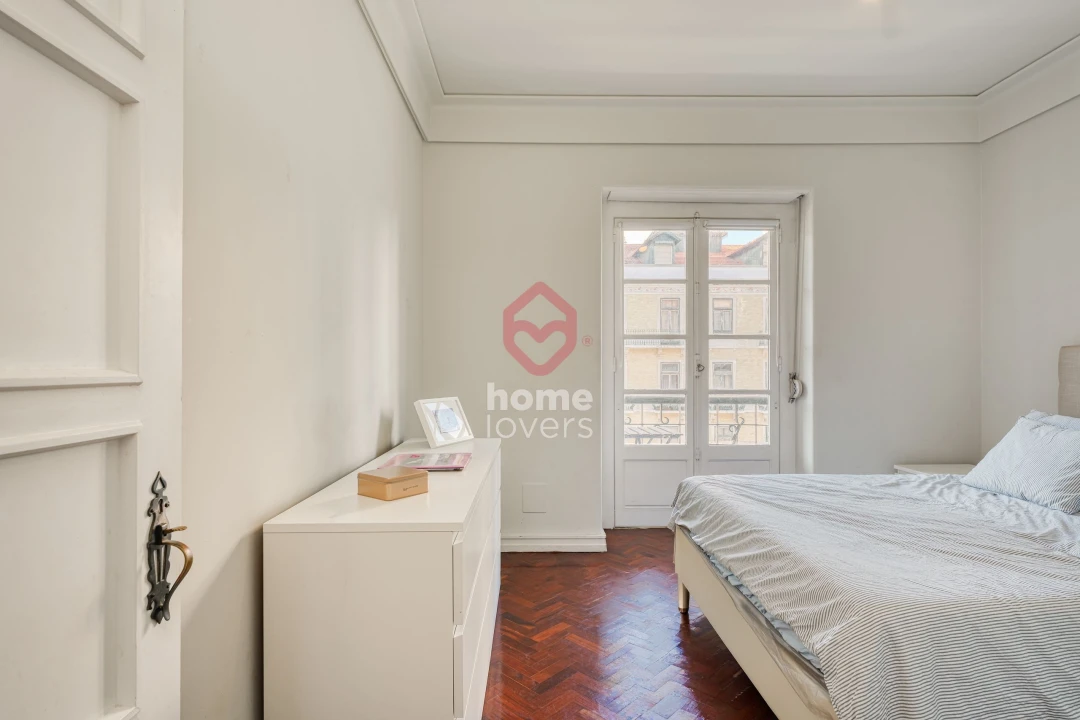 Apartamento T2 para Venda em Santo António Foto 17