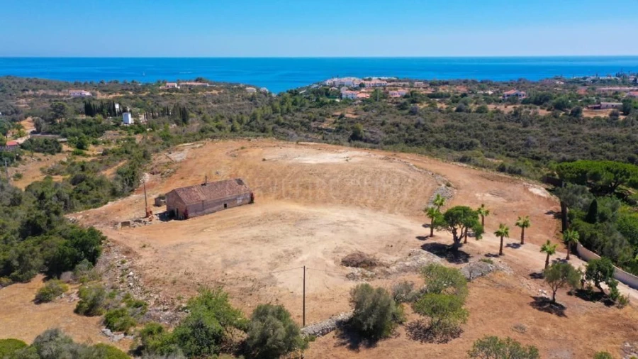 Moradia T4 para Venda em Lagoa e Carvoeiro Foto 6