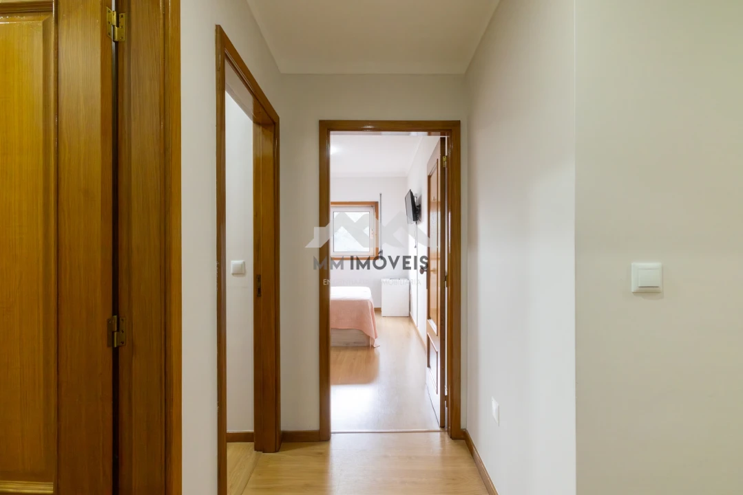 Apartamento T3 para Venda em Santa Marinha Foto 42