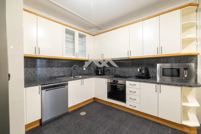 Apartamento T3 para Venda em Santa Marinha