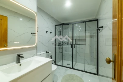 Apartamento T3 para Venda em Santa Marinha