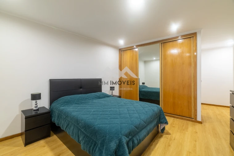 Apartamento T3 para Venda em Santa Marinha Foto 36