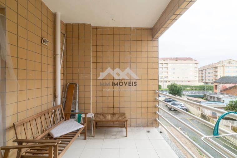 Apartamento T3 para Venda em Santa Marinha Foto 4
