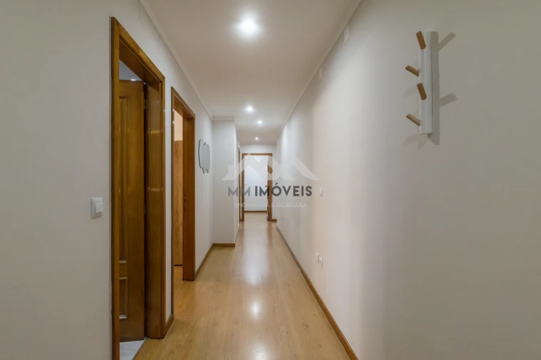 Apartamento T3 para Venda em Santa Marinha Foto 46
