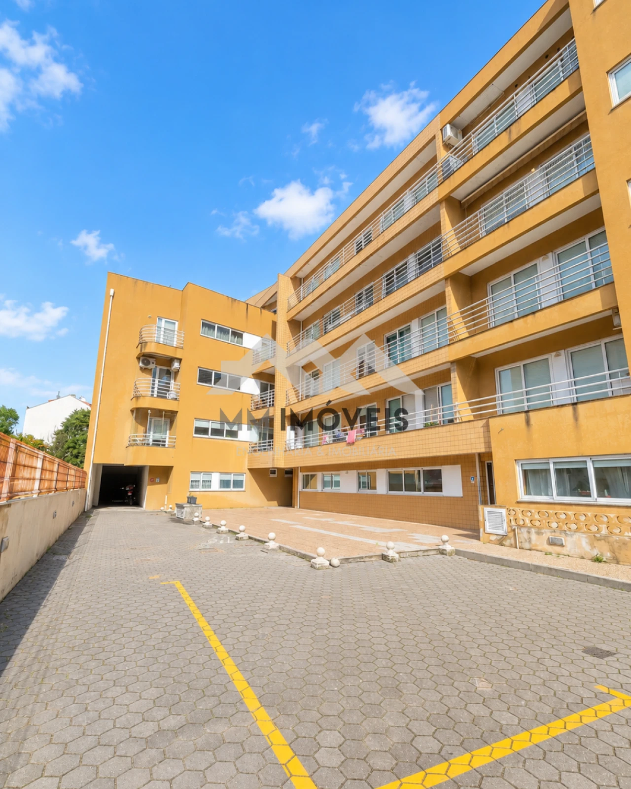 Apartamento T3 para Venda em Santa Marinha Foto 13