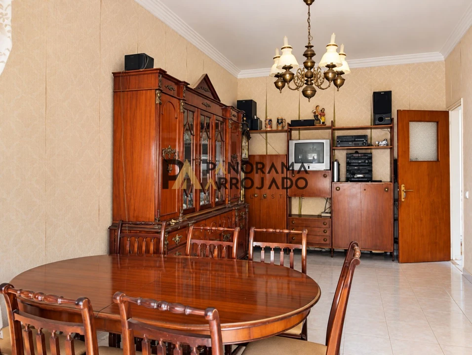 Apartamento T2 para Venda em Falagueira-Venda Nova Foto 2