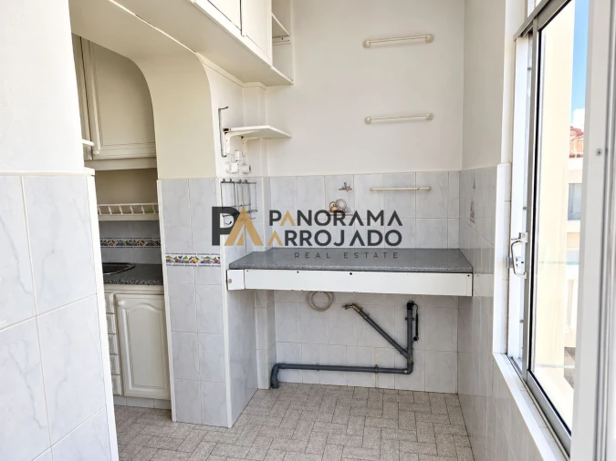 Apartamento T2 para Venda em Falagueira-Venda Nova Foto 9