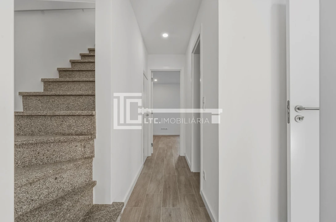Apartamento T3 para Venda em Marvila Foto 11