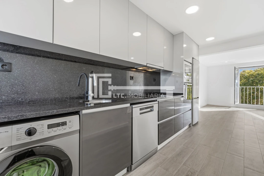 Apartamento T3 para Venda em Marvila Foto 6