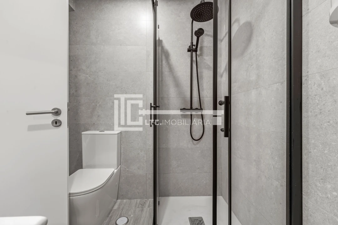 Apartamento T3 para Venda em Marvila Foto 21