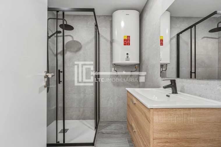 Apartamento T3 para Venda em Marvila Foto 20