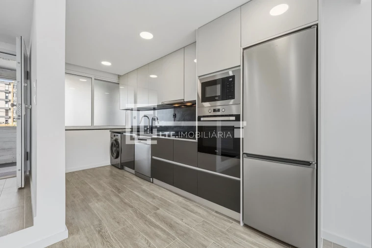 Apartamento T3 para Venda em Marvila Foto 4