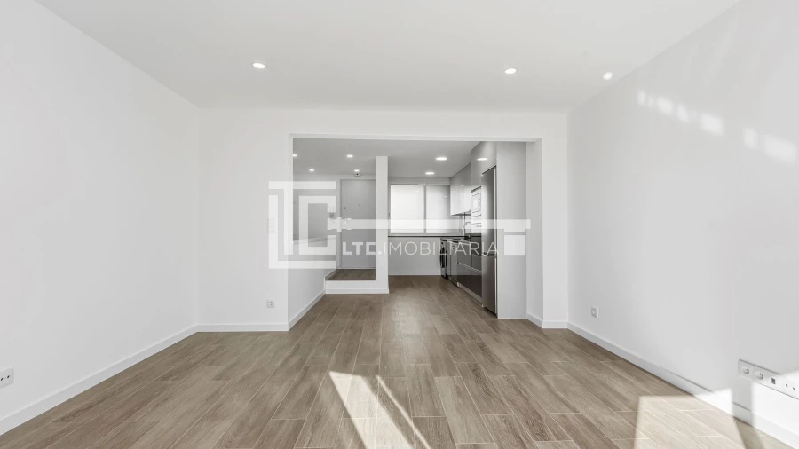 Apartamento T3 para Venda em Marvila