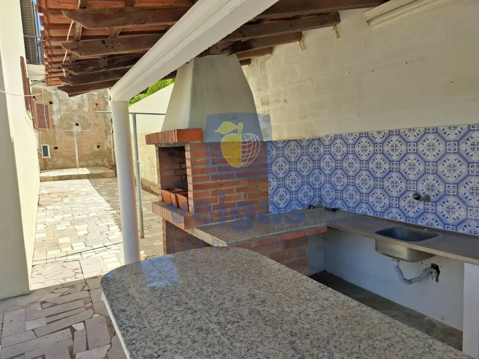 Moradia T6 para Venda em Quarteira Foto 50