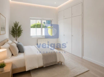 Moradia T6 para Venda em Quarteira