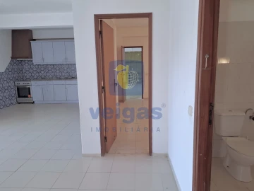 Moradia T6 para Venda em Quarteira