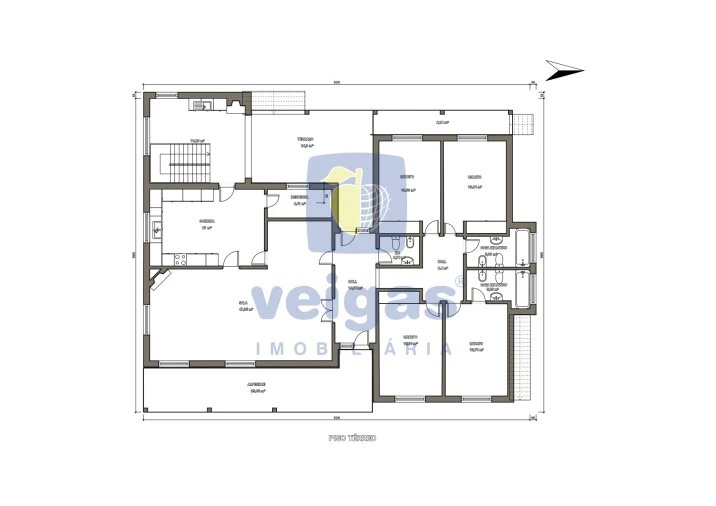 Moradia T6 para Venda em Quarteira Planta 2