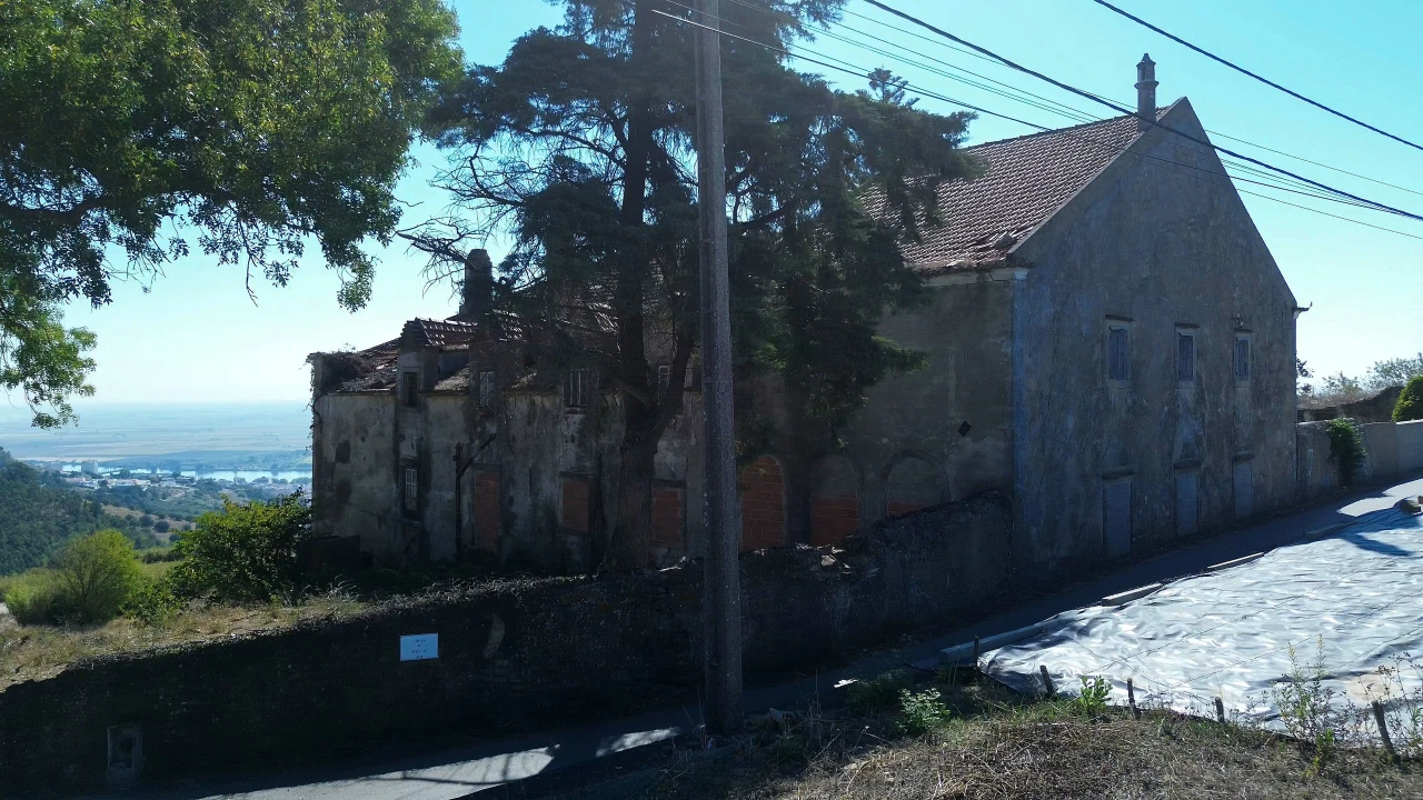 Quinta T3 para Venda em Vila Franca de Xira Foto 4