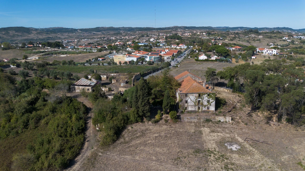 Quinta T3 para Venda em Vila Franca de Xira Foto 3