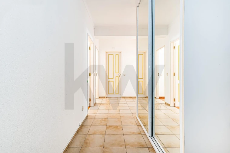 Apartamento T3 para Arrendamento férias em Silves Foto 2