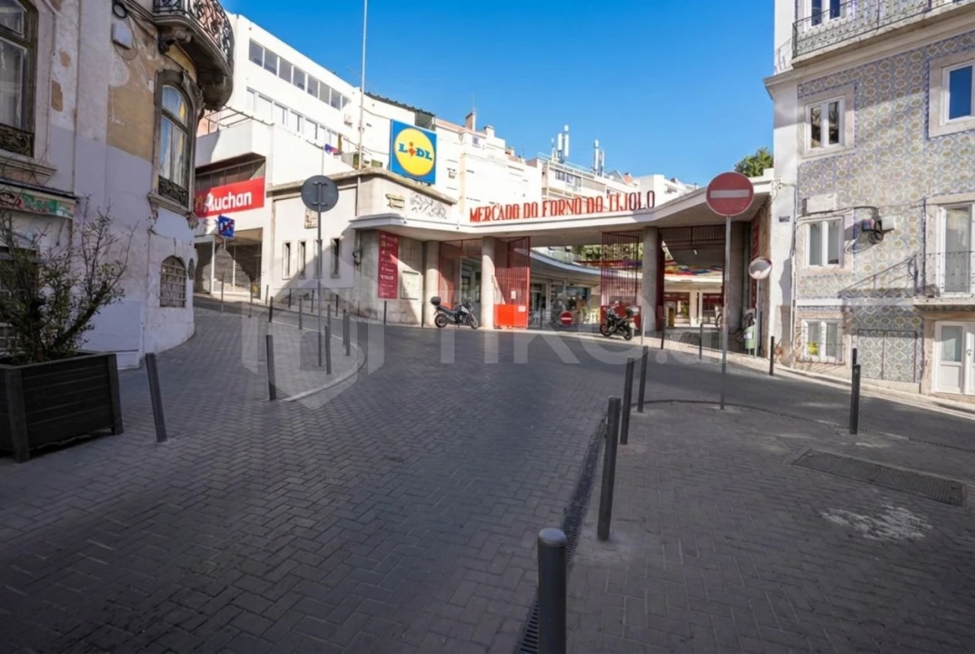 Apartamento T1 para Venda em Arroios Foto 16