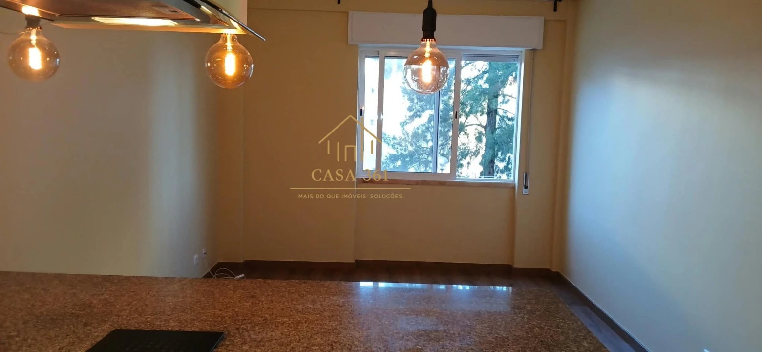 Apartamento T3 para Arrendamento em Vila Franca de Xira Foto 6