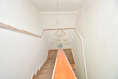 Apartamento T2 para Venda em Castanheira do Ribatejo e Cachoeiras