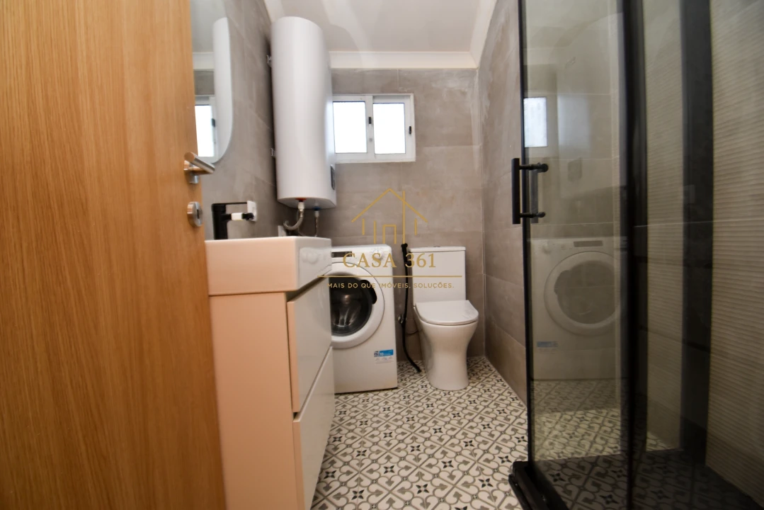 Apartamento T2 para Venda em Castanheira do Ribatejo e Cachoeiras Foto 12