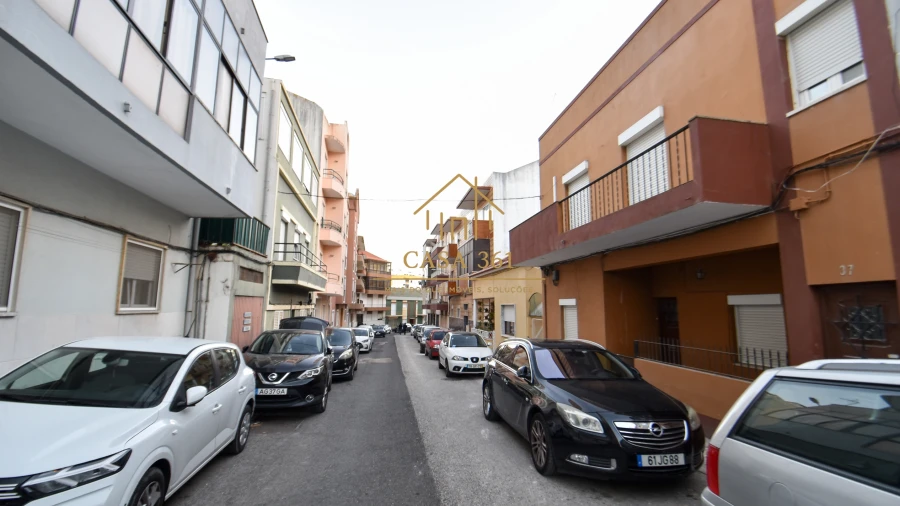 Apartamento T2 para Venda em Castanheira do Ribatejo e Cachoeiras