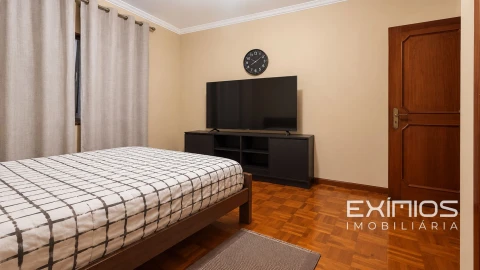 Apartamento T3 para Venda em Póvoa de Varzim, Beiriz e Argivai