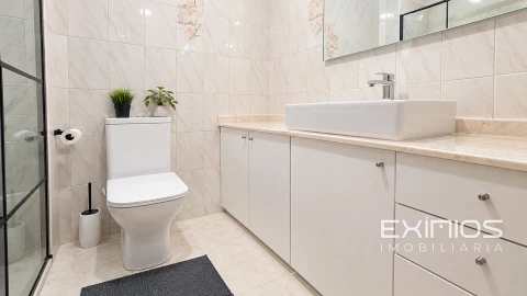 Apartamento T3 para Venda em Póvoa de Varzim, Beiriz e Argivai