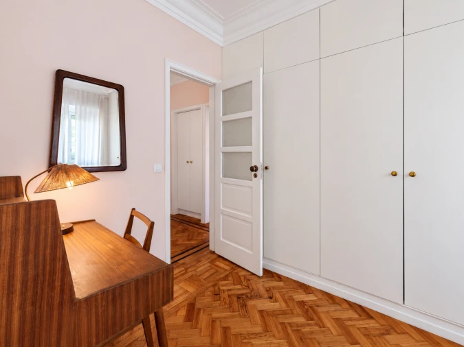 Apartamento T2 para Venda em Penha de França Foto 8