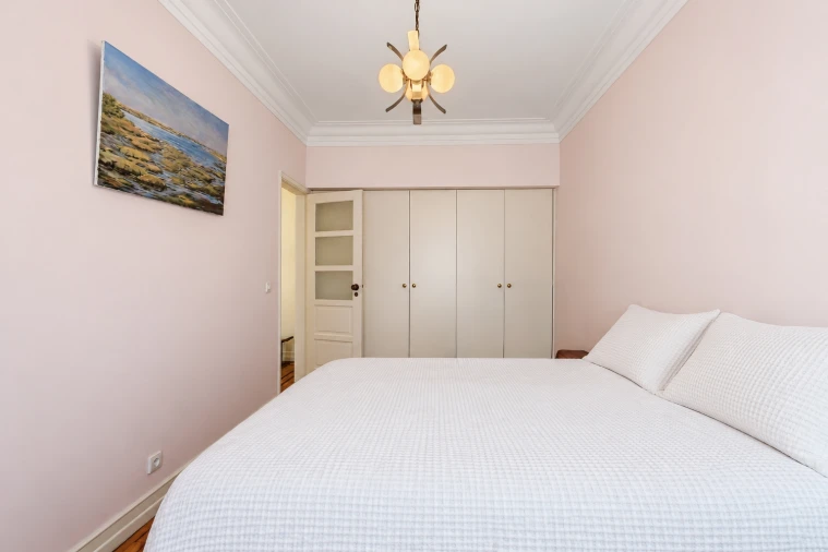 Apartamento T2 para Venda em Penha de França Foto 11